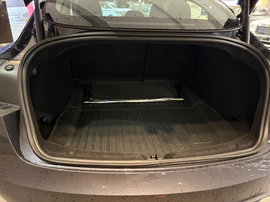 Model 3 RWD - Image 5